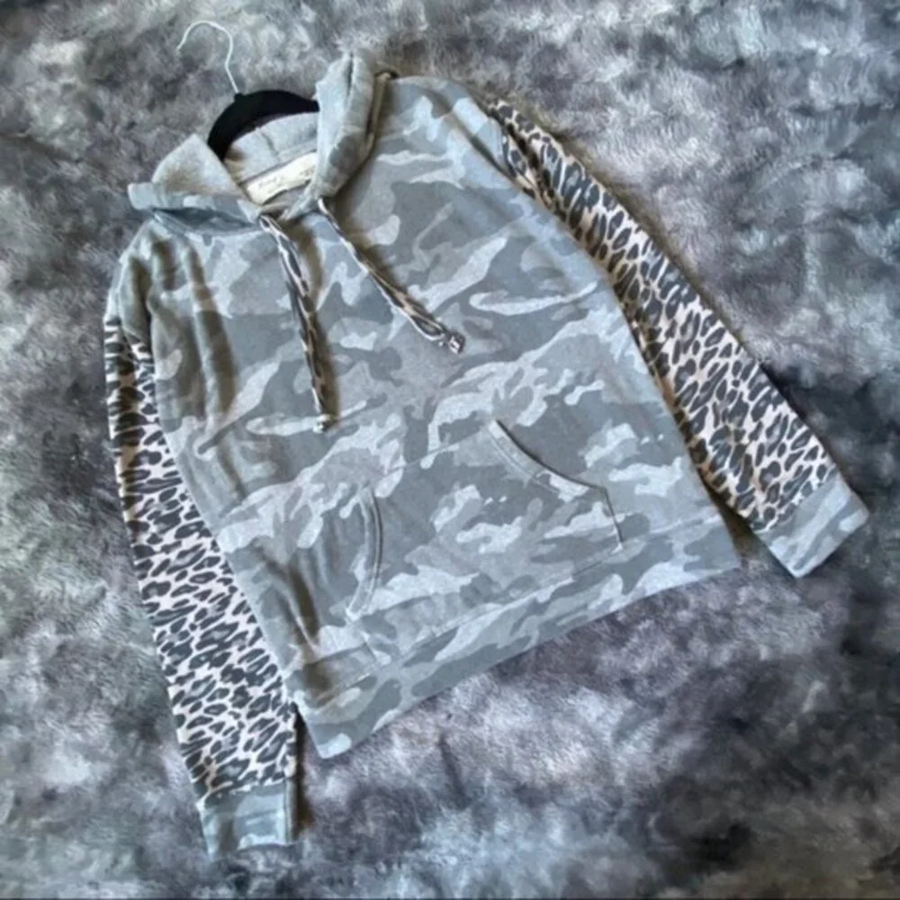 Vintage Havana Mixed Print Camo Leopard Hoodie